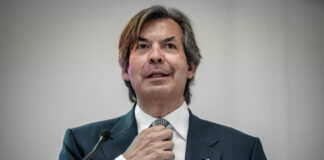 Messina (Intesa Sanpaolo): non un solo settore deve pagare, banche verseranno 25 miliardi