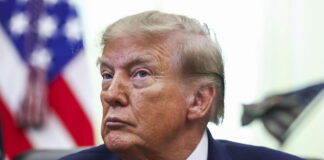 North Carolina: Trump dice di voler sfatare la tradizione di perdere alle midterm