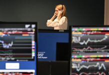 Spread Btp-Bund apre in calo a 105 punti, rendimento del decennale italiano 4,45%