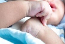 Italia, nascite in calo: 355.772 nati nel 2025; fecondità scende a 1,14