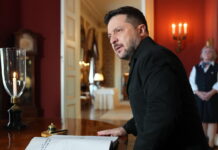 Ucraina: Zelensky pronto a congelare il fronte con la Russia e avviare negoziati