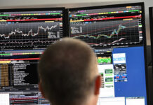 Spread Btp-Bund sale a 122 punti, ai livelli di aprile 2025; rendimento vicino al 4,63%