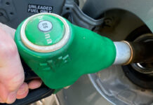 New York: petrolio in rialzo del 2,65% a 99,72 dollari al barile