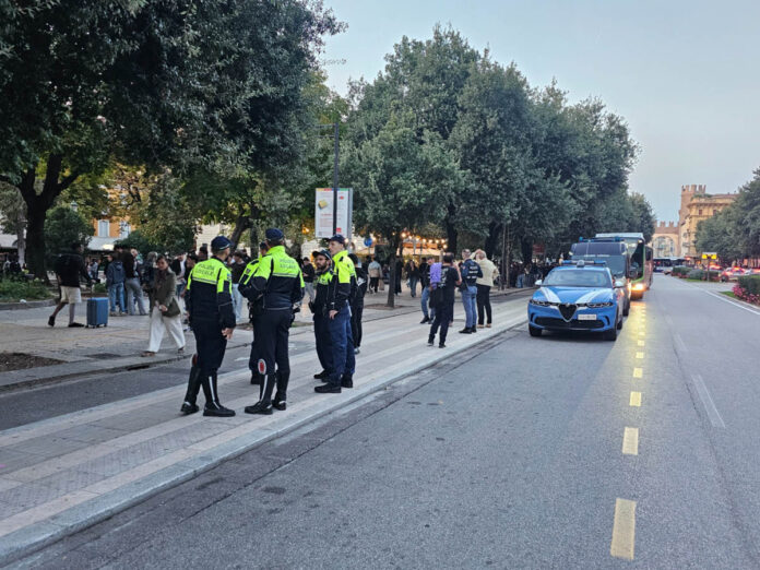 20261017-Disordini-centro-Verona-3.jpeg