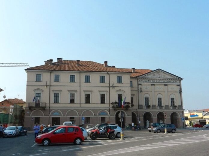2343RacconigiMunicipio_05.jpg