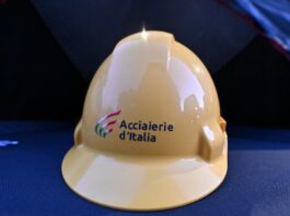 Taranto: avvisi di cassa integrazione a zero ore per dipendenti ex Ilva