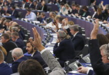 Eurocamera: intesa tra Ppe, Socialisti e Renew su norme auto e Industrial Accelerator Act