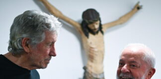 Brasile: Roger Waters invita a votare Lula al ballottaggio e attacca Bolsonaro e Trump