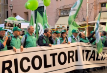 Puglia, agricoltori a Montecitorio: protesta per calo dei prezzi e aumento dei costi