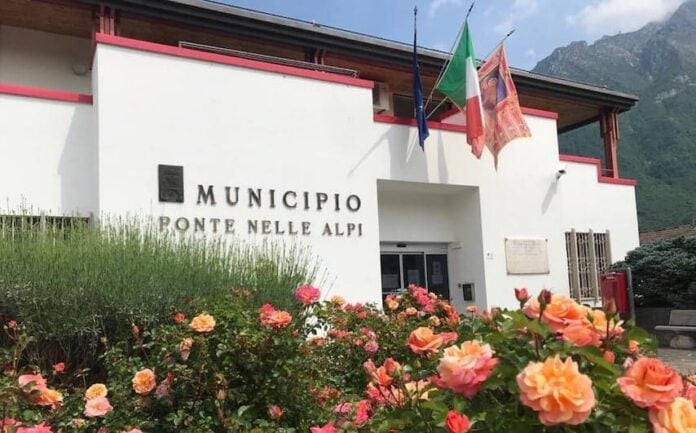 Municipio_Ponte_nelle_Alpi.jpg