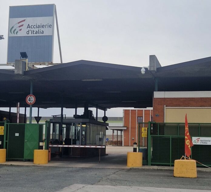 Racconigi_stabilimento_delle_Acciaierie_di_Italia_ex_Ilva.jpeg