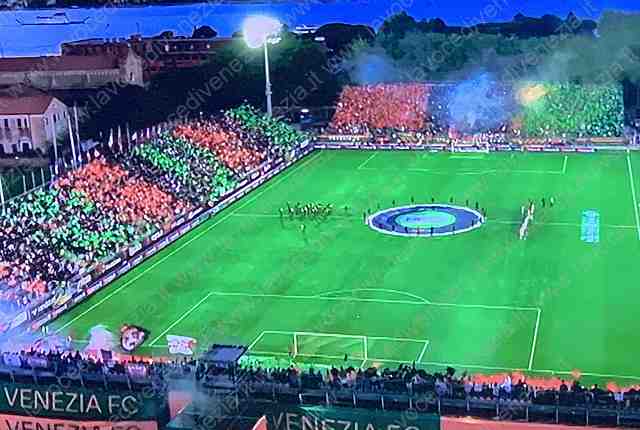 Venezia-in-Serie-A-Stadio-Penzo-tutto-esaurito-a-SantElena.jpg