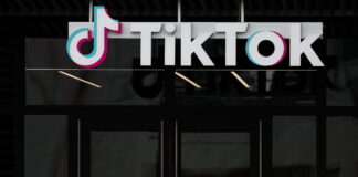 TikTok: condanna ogni violenza e attiva una task force per moderare contenuti