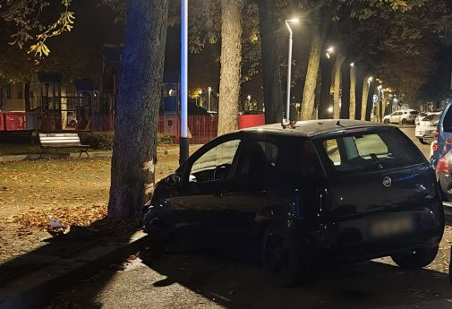auto_incidentata_cn_foto_oscurata.jpg