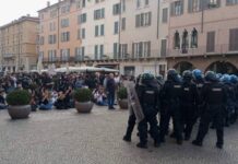 Brescia, 3000 in piazza contro il carovita per tutelare salari e potere d’acquisto