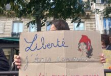Parigi: gilet gialli si uniranno sabato 24 al corteo della Cgt da Bastiglia a Nation