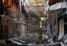 Lozova (Kharkiv), attacco russo a un mercato: due morti e almeno 17 feriti