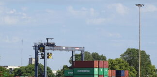 Argentina: attività economica ad agosto -1,7% su anno, seconda contrazione