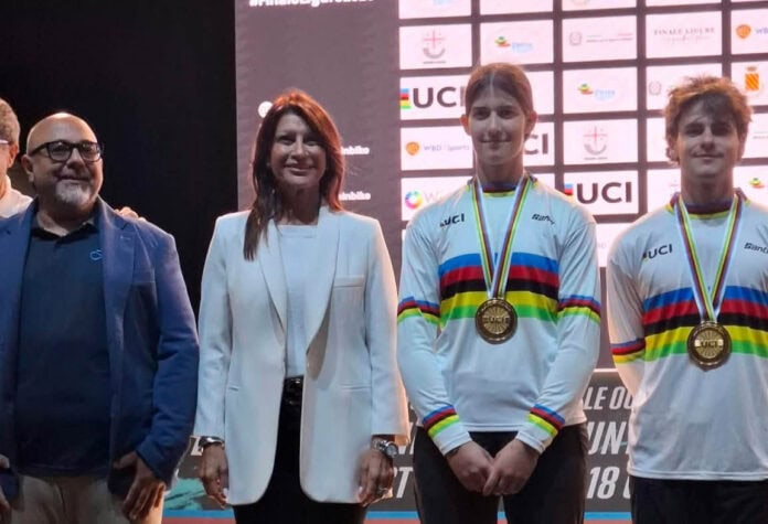 ferro_premiazione_mondiali_enduro_finale.jpg