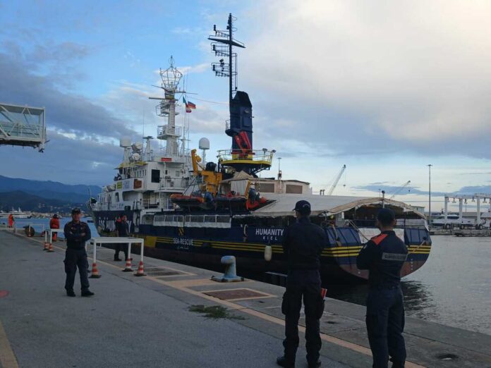 humanity_1_savona_19_ottobre_7.jpg