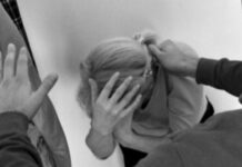 Mondragone, 55enne arrestato per minacce di morte alla madre: voleva 1.000 euro