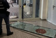 Bergamo: sfondano la porta del bar dell’oratorio, bottino irrisorio e tracce di sangue