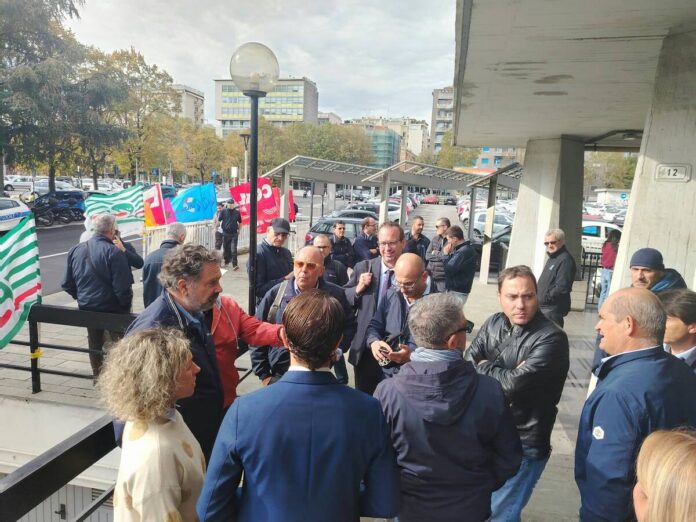 sciopero_tpl_linea_19_ottobre_3.jpg