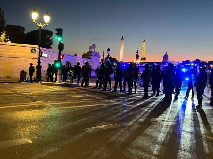 scontri-a-parigi-un-residente-bergamasco-giorni-scioccanti-843606.jpg